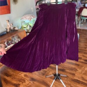 Aida Zak Purple Velvet Skirt - XL